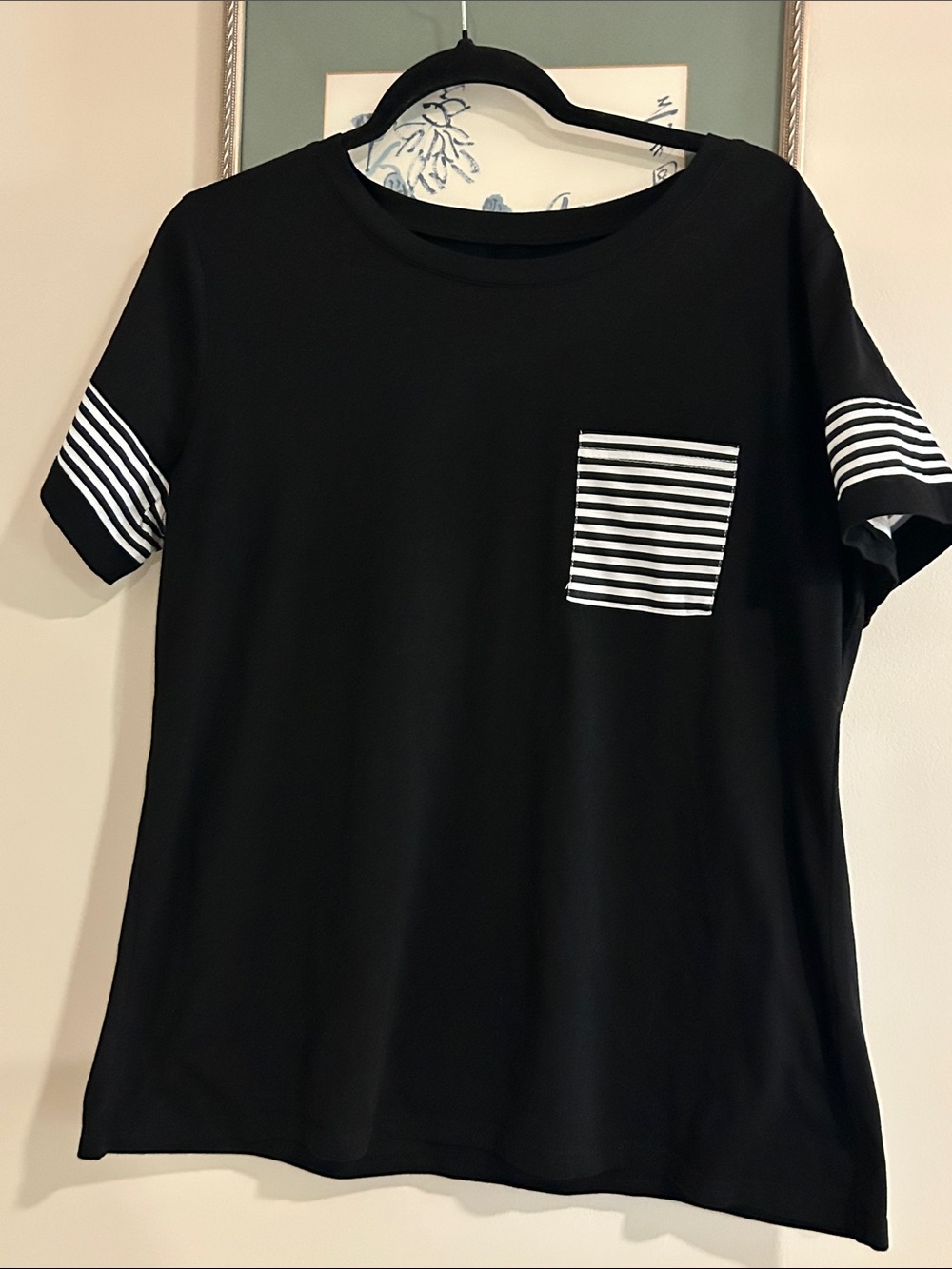 Black Women's Short Sleeve Tee with Striped Pocket